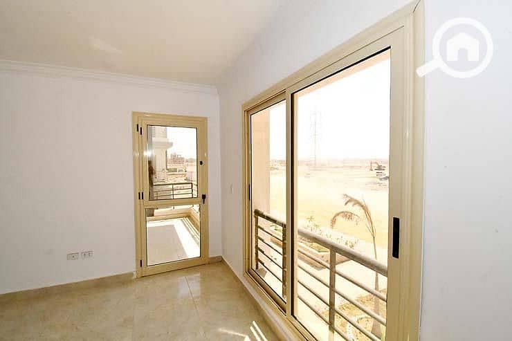 2 5bdf1c0b-5b90-4218-abf4-1765708ab93c. jpeg