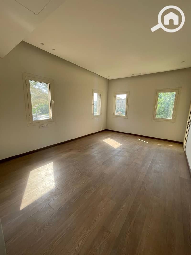 3 73c0f431-22c3-49f3-8a14-daa5f124c665. jpg