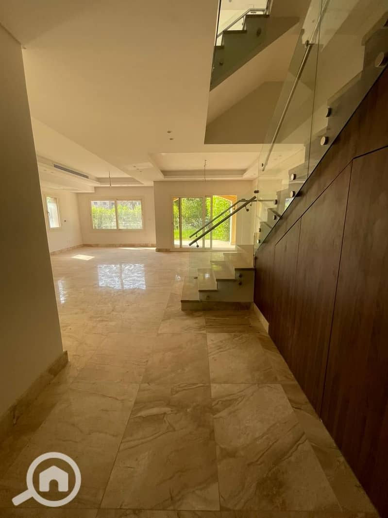 16 6292019d-3223-4e01-a62f-2f4a54dd9b7f. jpg