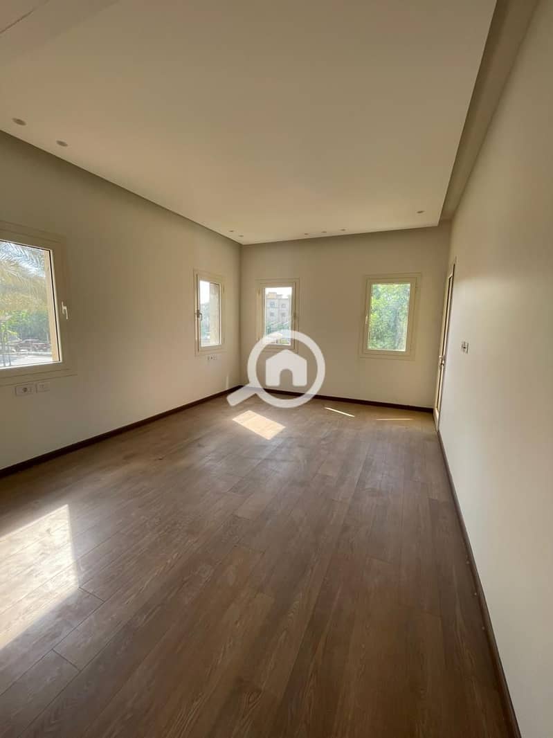 18 a6f28d8a-9459-425b-8cbf-ee8655111ac7. jpg