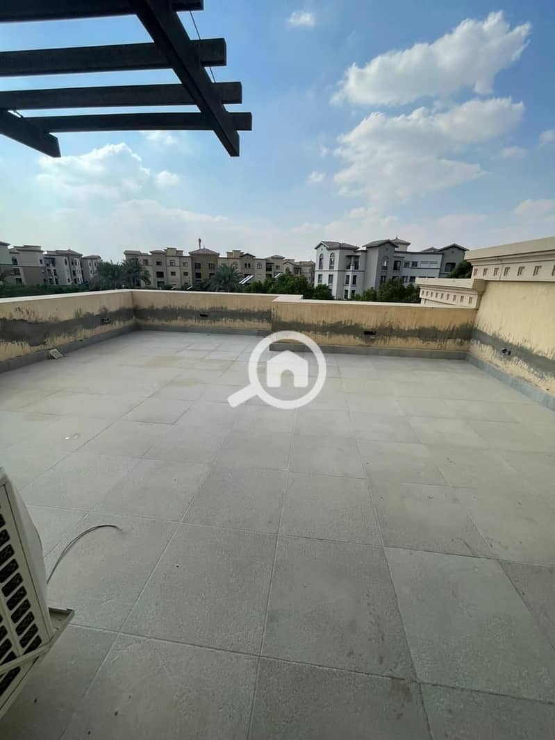 22 d6719306-5b94-49bd-b010-430700bfc3fe. jpg