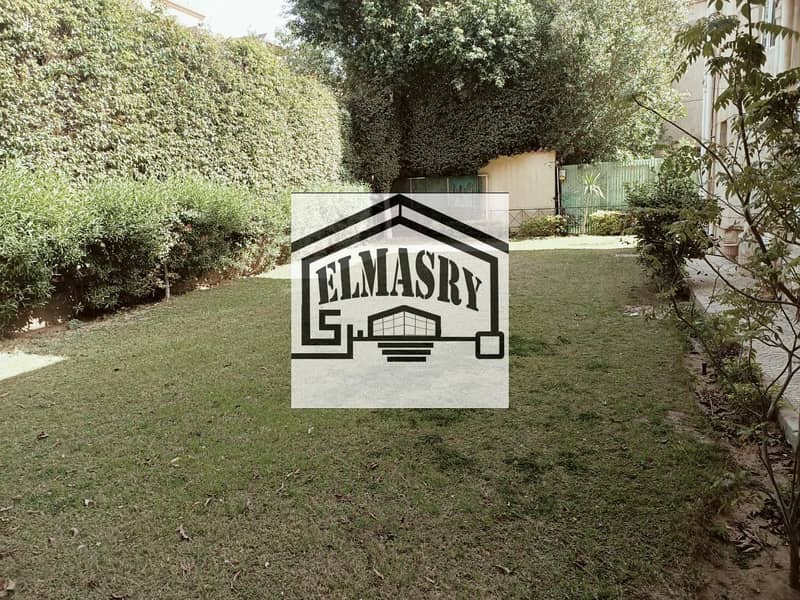 2 8489249a-fa57-4535-8f5f-5c99a870d4c2. jpg