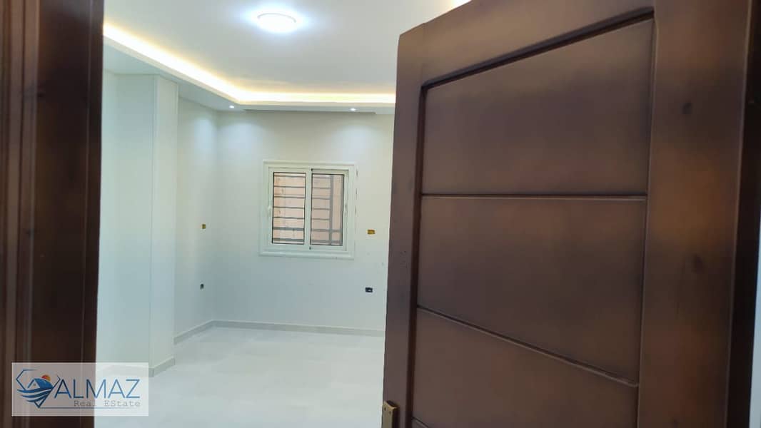 4 WhatsApp Image 2025-11-19 at 3.13. 40 PM (1). jpeg