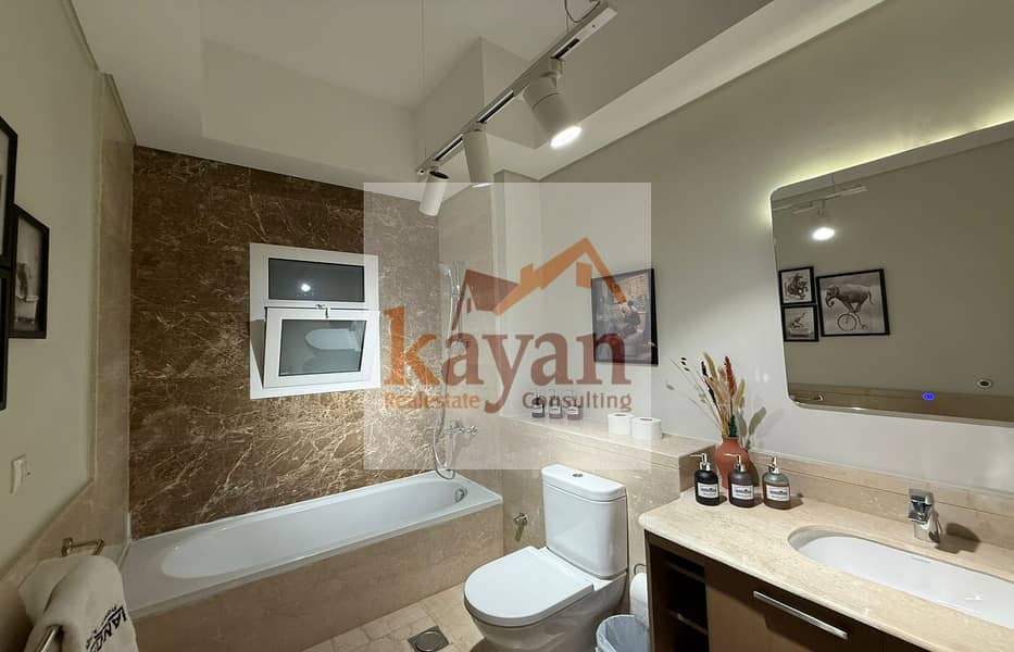 11 17e49a01-e002-4e3d-b335-dc41b1689dc5. jpg