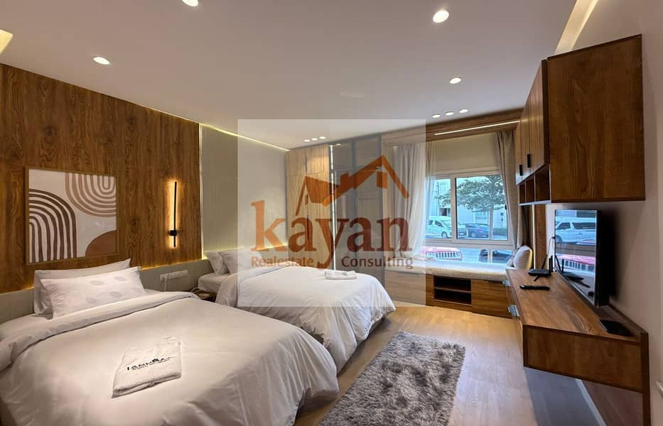 25 d8bdf1df-746e-4dab-a4d6-e531269d214d. jpg