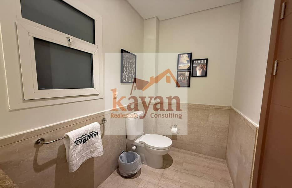 29 df17642a-ef66-46ed-b3d8-53cd6ffe03c0. jpg