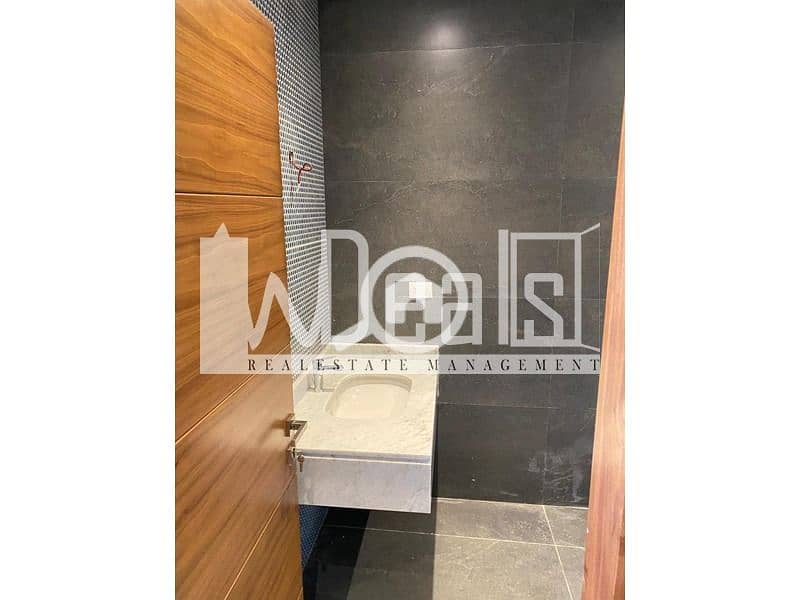 25 WhatsApp Image 2025-11-19 at 12.52. 06 (3). jpeg