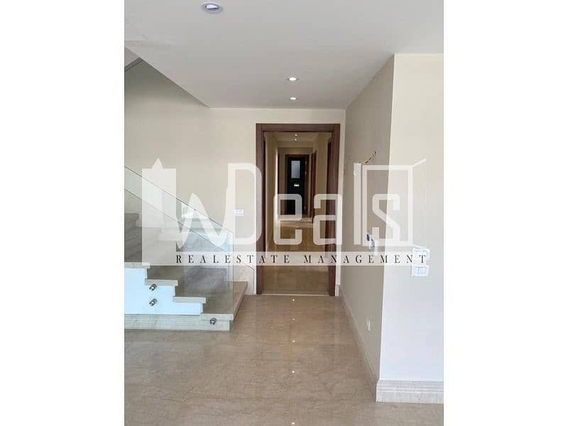 27 WhatsApp Image 2025-11-19 at 12.52. 07. jpeg