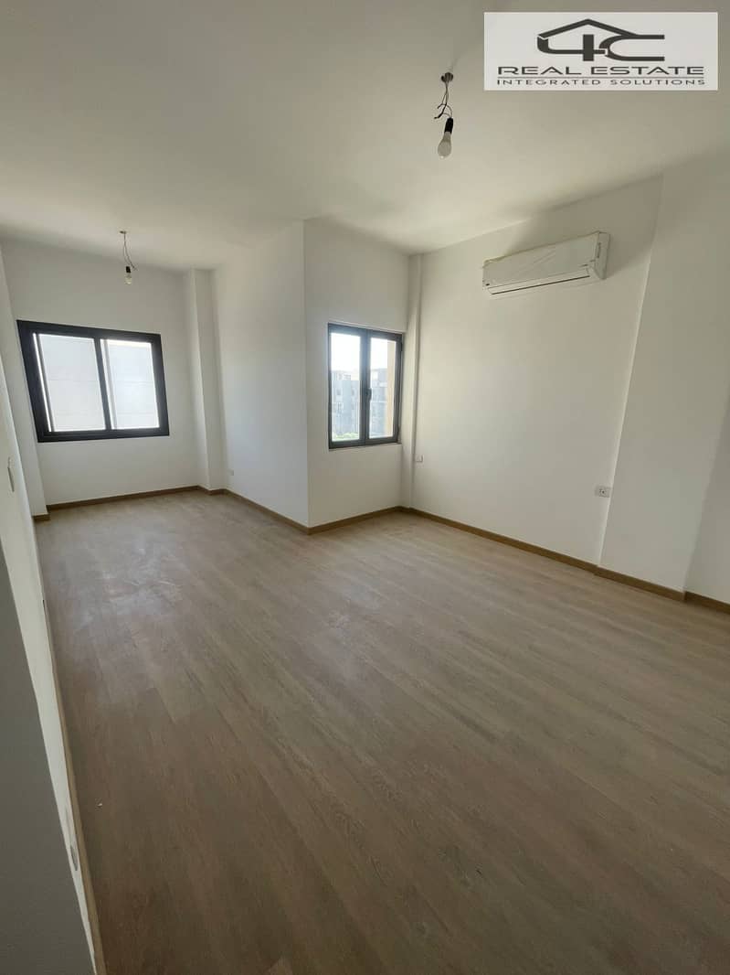 12 WhatsApp Image 2025-11-19 at 1.41. 26 PM. jpeg