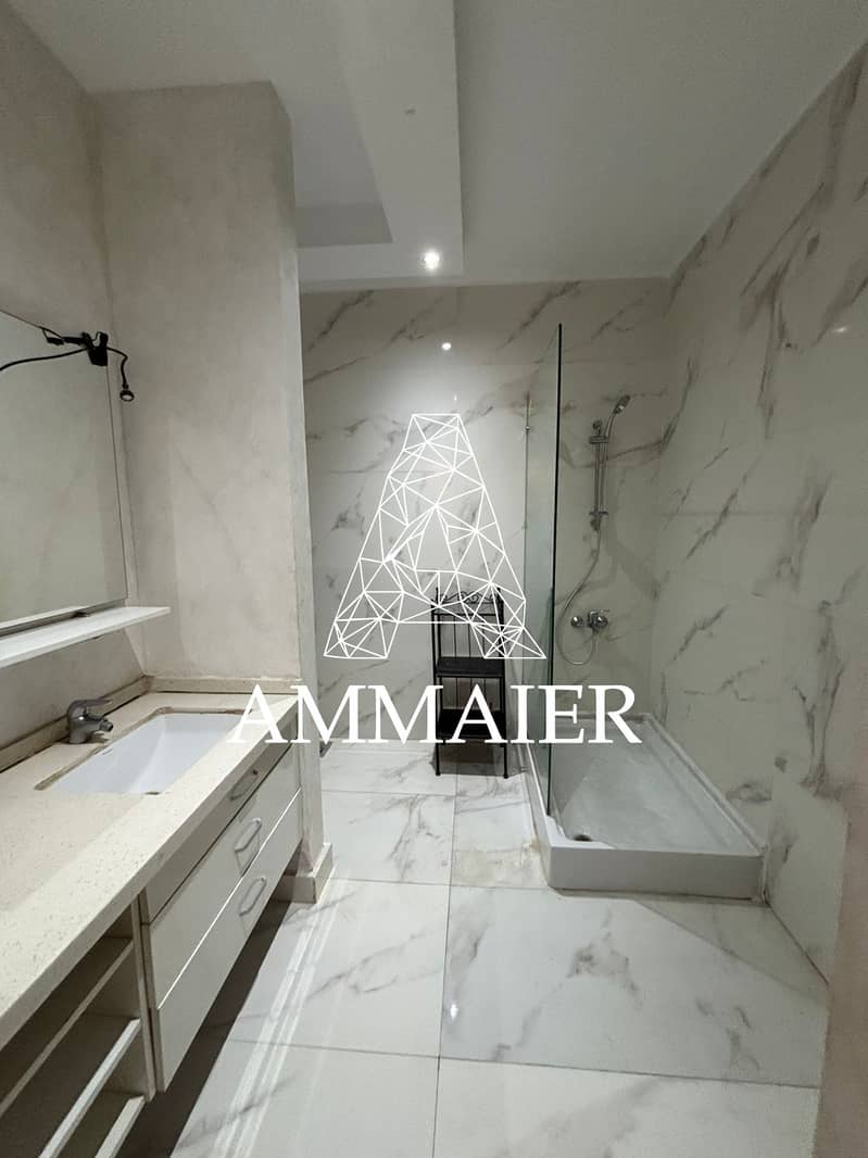 7 4bec7349-4b7a-4d14-9044-1f5722c0c671. jpeg