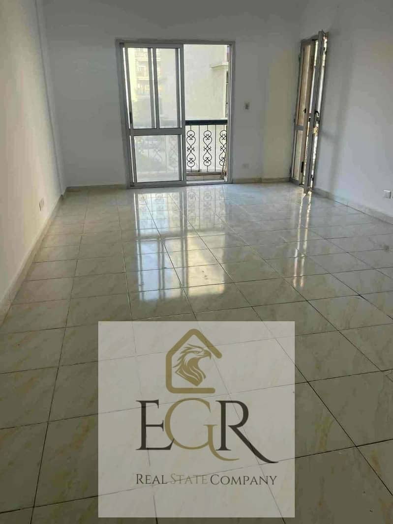 4 ce4d4337-51ee-453e-bd7a-889d9b144dbc. jpg