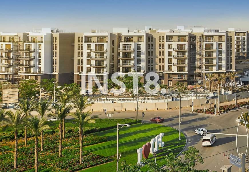 7 d9811481-4f02-42d9-8480-b1a11111d1b5. jpg