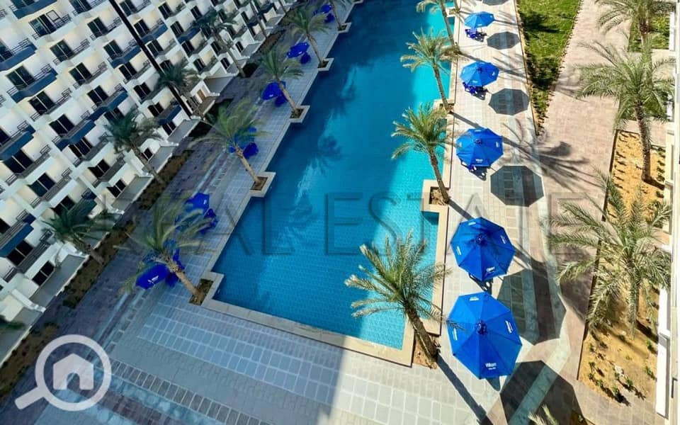 4 WhatsApp-Image-2025-05-26-at-12.04. 22-PM-(1). jpg