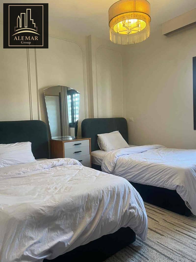 7 8e6d0539-c8e3-40b5-a5d5-2cebfa45bcbe. jpg