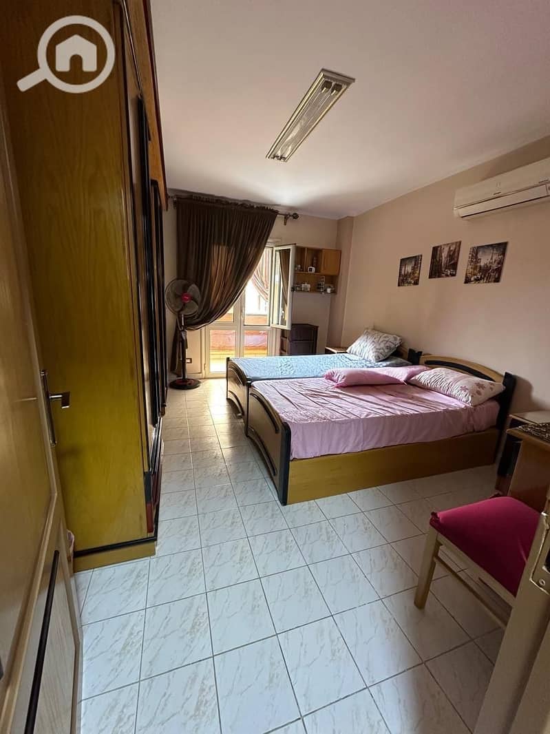 6 5b07bdd0-4c11-420a-bb59-4a96e2548fda. jpeg