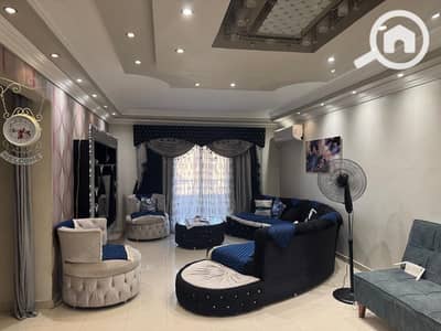 شقة 3 غرف نوم للبيع في حدائق الاهرام، الجيزة - IMG-20251119-WA0161. jpg