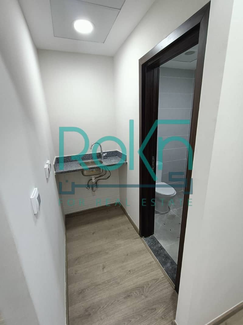 6 WhatsApp Image 2025-11-19 at 3.24. 27 PM (1). jpeg