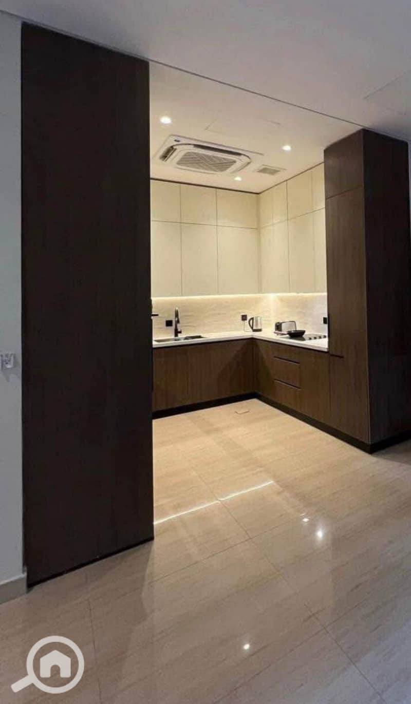 8 553340924_3190758534406547_9162422939782354042_n. jpg