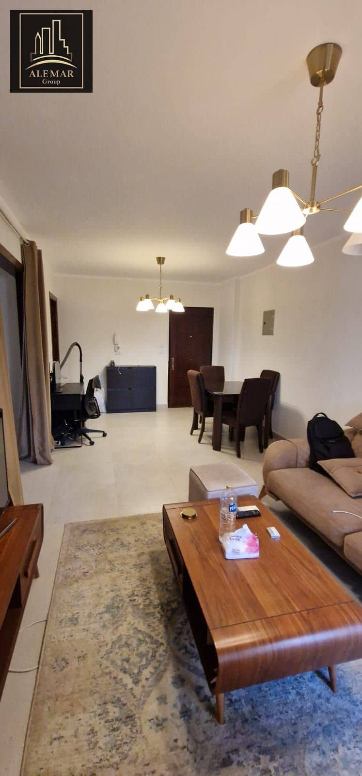 2 b818d218-943e-4345-a609-32ee2f2334a4. jpg