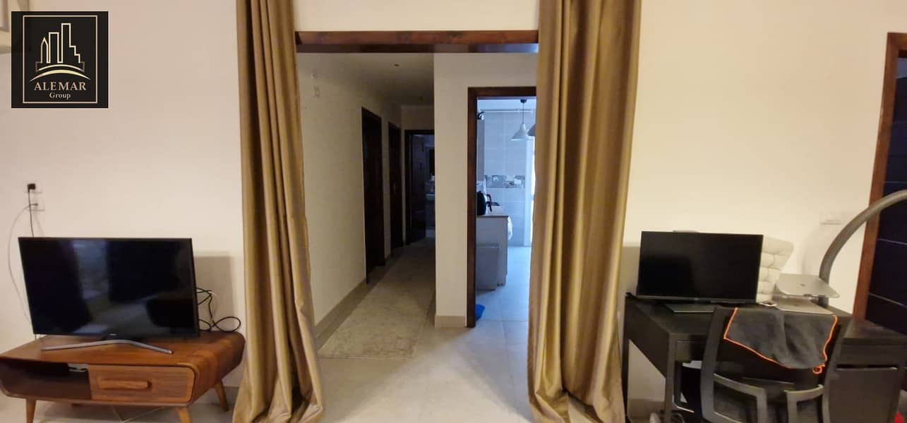 4 78074e2c-2fb5-49e4-9f3c-df517dcd4319. jpg