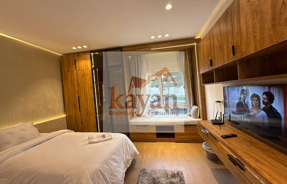 6 7b5fc2be-a5aa-4c0c-8971-9da1b64e100a. jpg