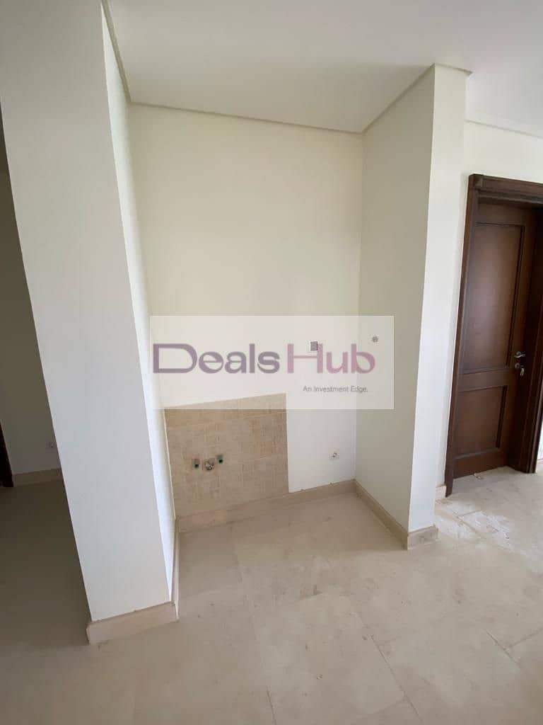 8 e0a1dbdc-bb9f-4fb7-a574-11005ec34a50. jpg