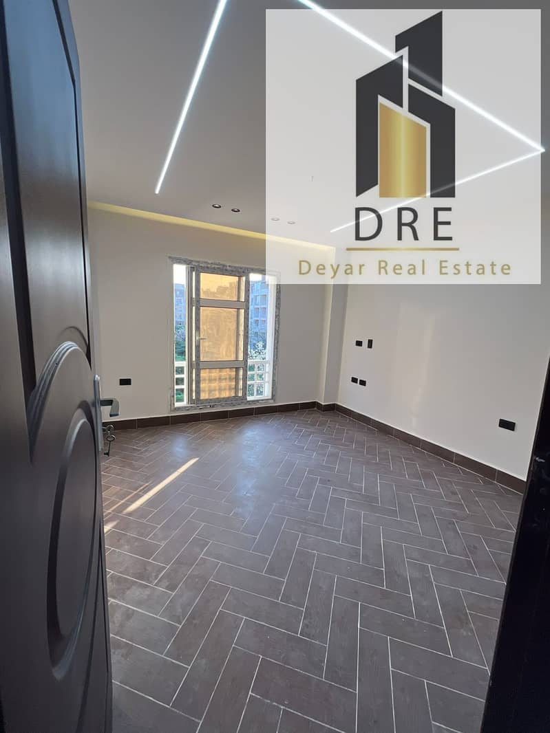 10 b778870b-08da-4af3-8372-6d86390a0a74. jpg