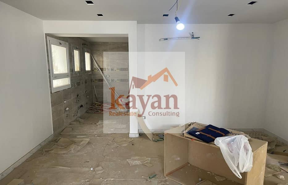 5 684ef98a-55e4-452b-9b2e-9f9d8341cced. jpg