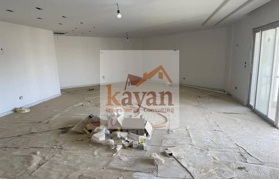 6 4470ed09-2a41-461c-8745-3c342e60287c. jpg