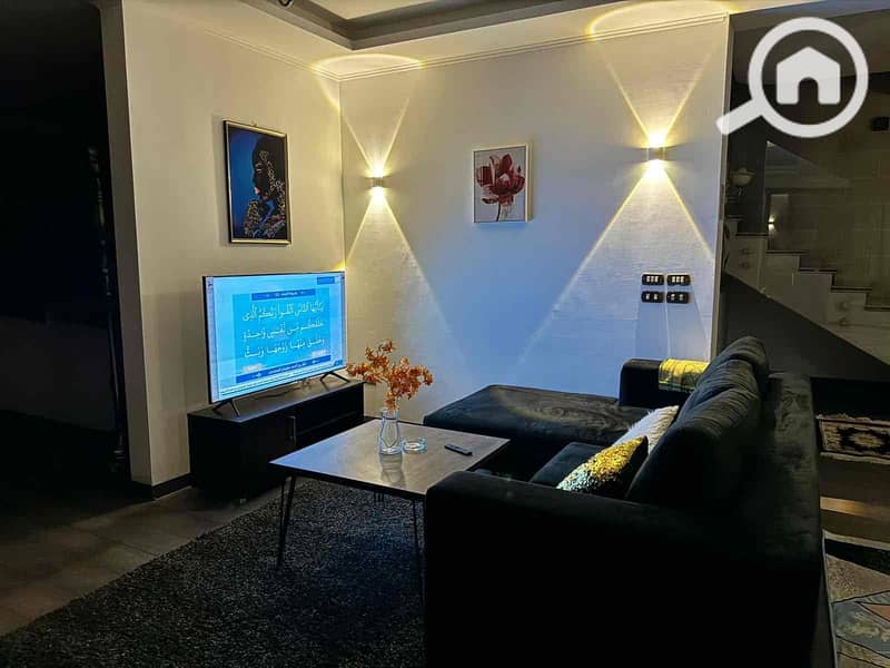 3 939f23fc-fb09-40c1-98d9-29bfc9eaec46. jpg