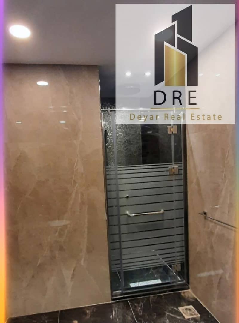 8 93736f1d-3c81-4d94-ad73-0b58a392e33c. jpg