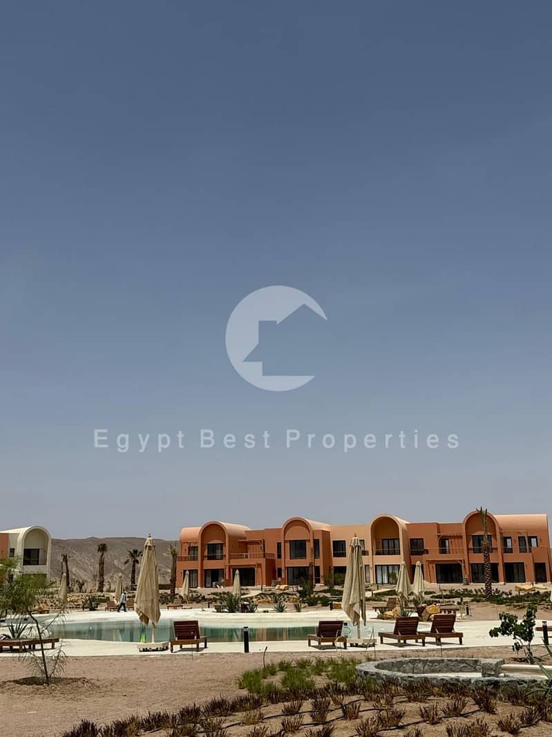 9 3d9d2d7d-a0aa-4870-9893-61d8f1cb7fec. jpeg