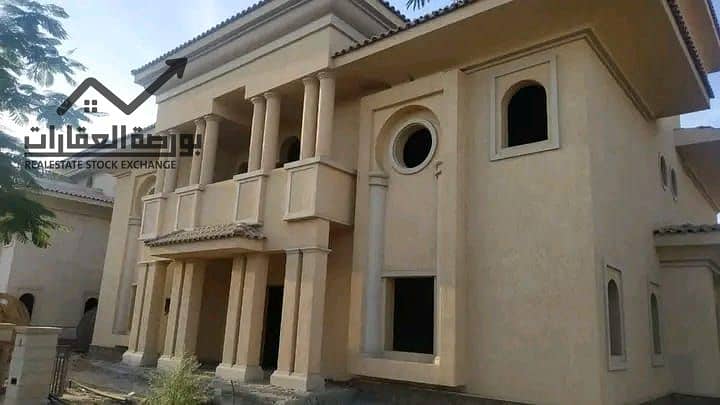 2 3d004b55-f32d-451c-becc-ff308e980708. jpg