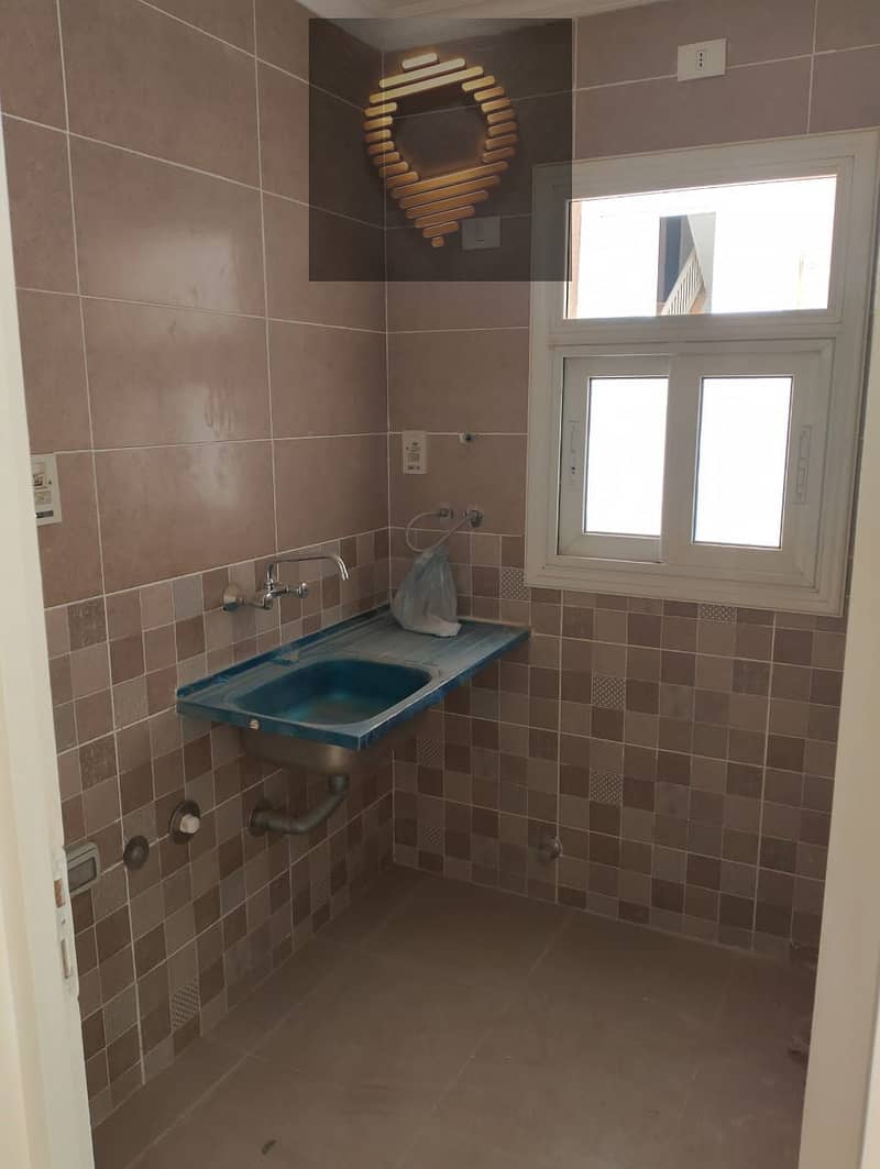 4 WhatsApp Image 2025-11-18 at 4.16. 30 PM (1). jpeg