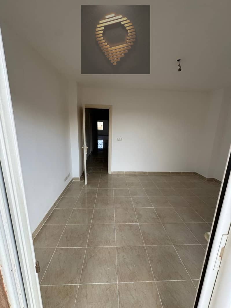 8 WhatsApp Image 2025-11-03 at 16.22. 52_f90b2b6e. jpg