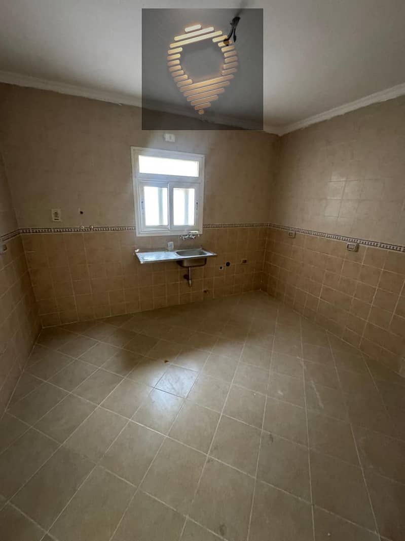 17 WhatsApp Image 2025-11-03 at 16.22. 58_5dd68e0e. jpg