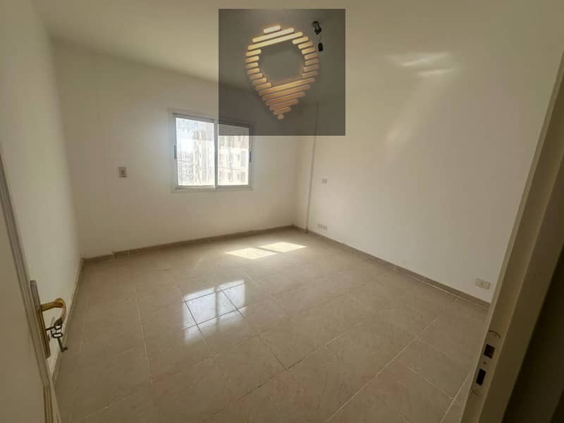 5 WhatsApp Image 2025-09-24 at 14.12. 55_be6806df. jpg