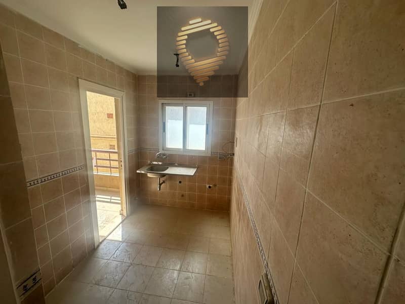 6 WhatsApp Image 2025-09-24 at 14.12. 56_fe27e69e. jpg