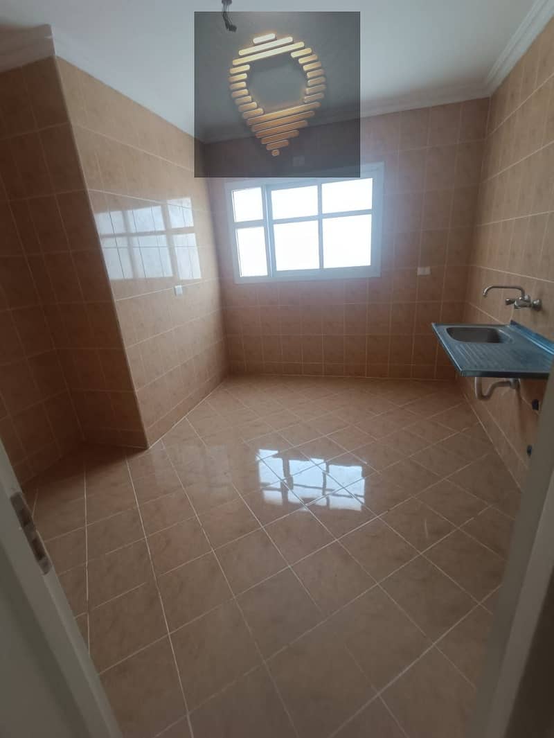 9 WhatsApp Image 2025-11-02 at 14.39. 54_4fb0c276. jpg