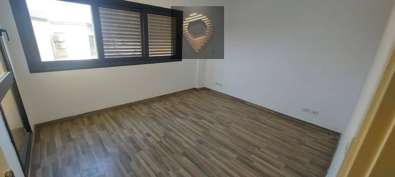 5 WhatsApp Image 2025-11-06 at 10.22. 01 AM. jpeg