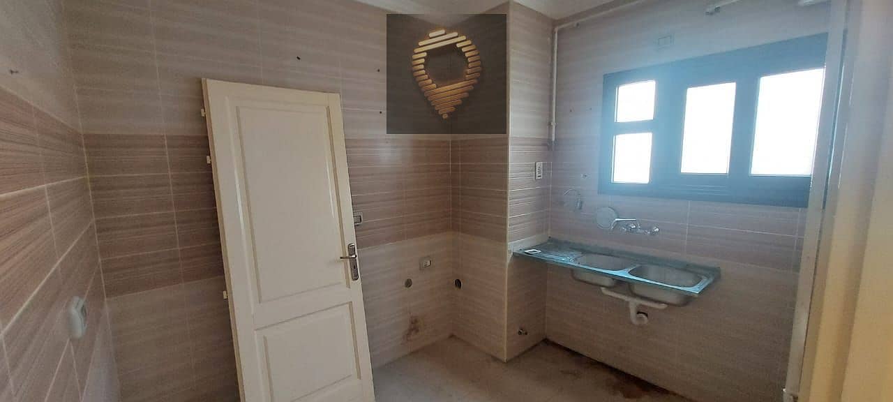 7 WhatsApp Image 2025-11-06 at 10.22. 00 AM. jpeg