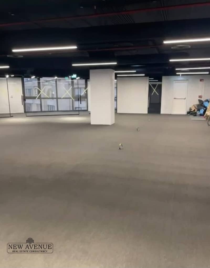 5 a9a9c243-e3d3-47b6-9355-440efea046b0. jpeg