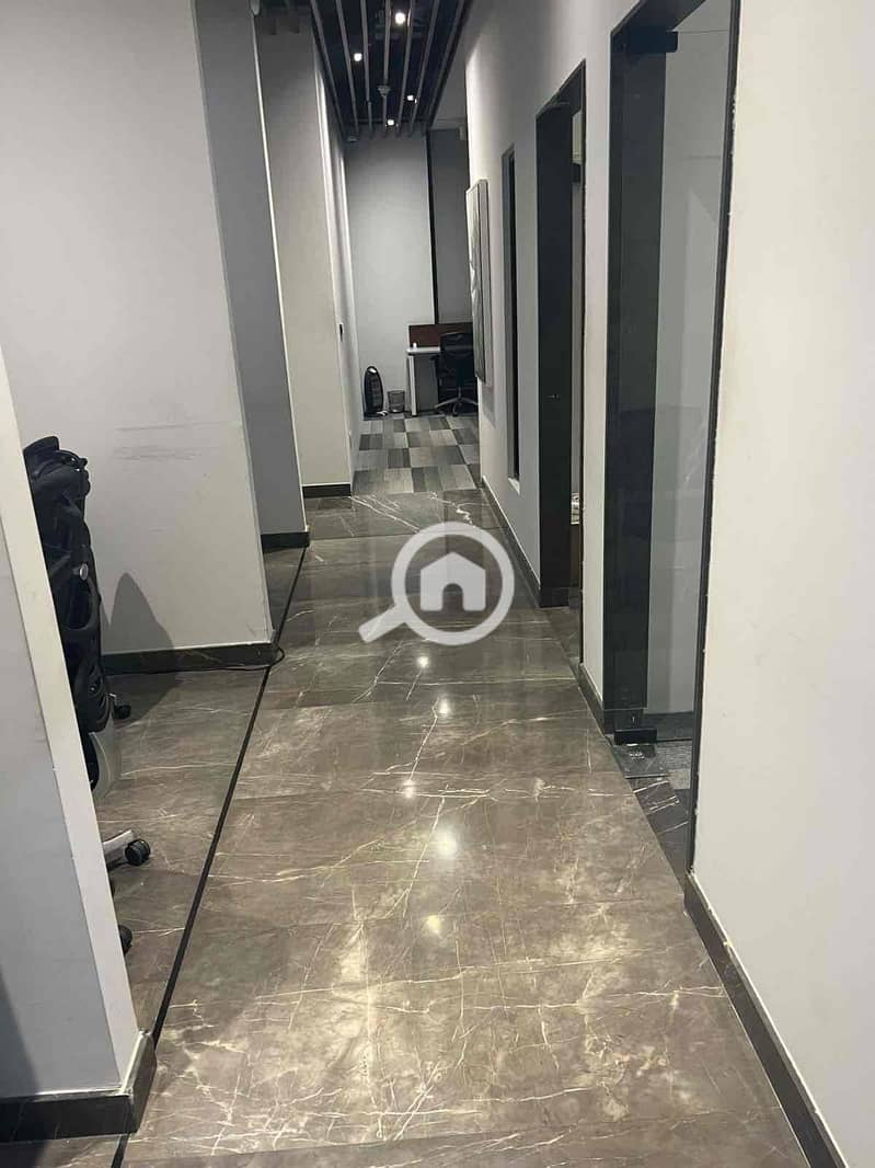 6 e476d03e-b2f4-4977-9fc8-0936e443ee6e. jpg