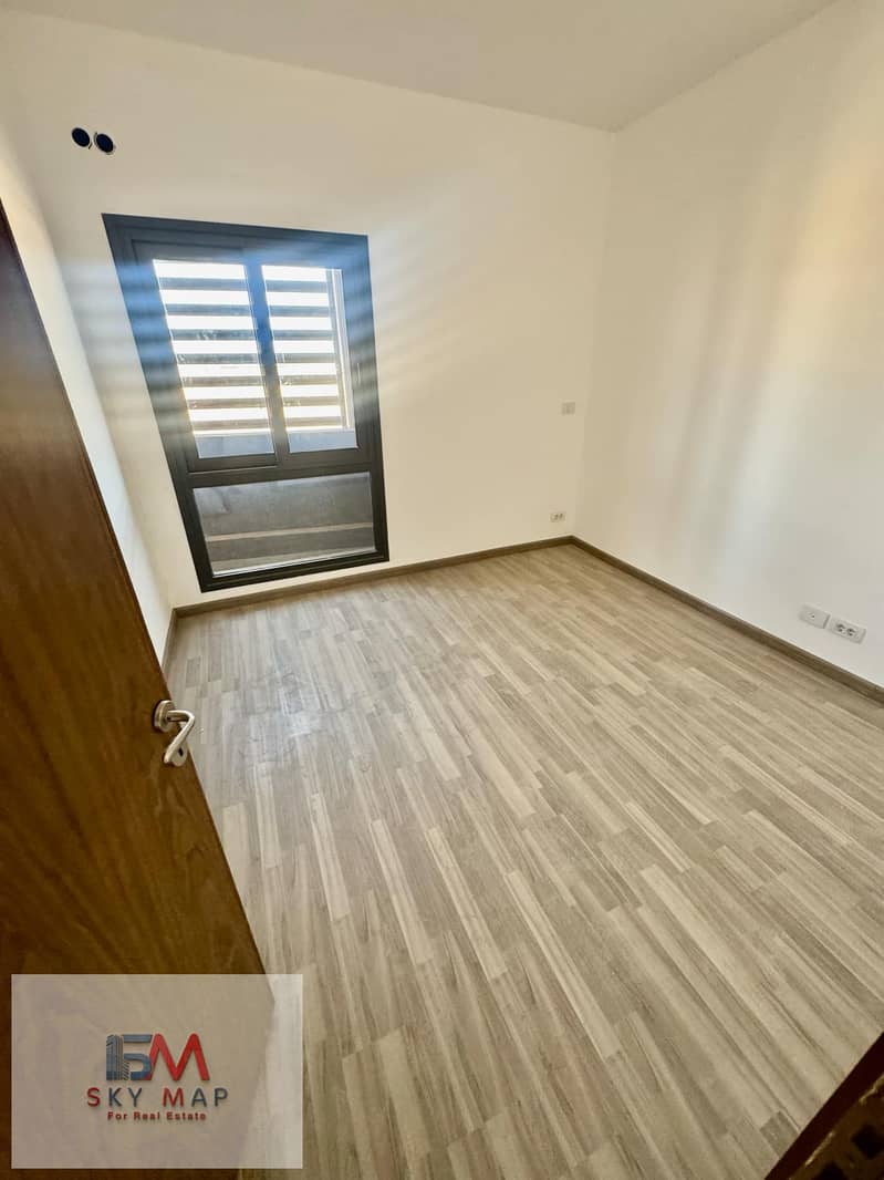 2 40e923b1-83df-4544-9fe6-f56f3f921579. jpeg