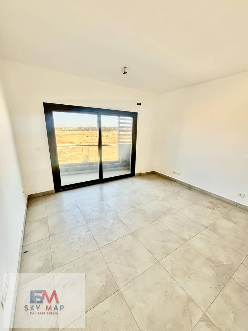 4 03fdc0c5-3954-4cae-b20a-f8d6959b3f32. jpeg