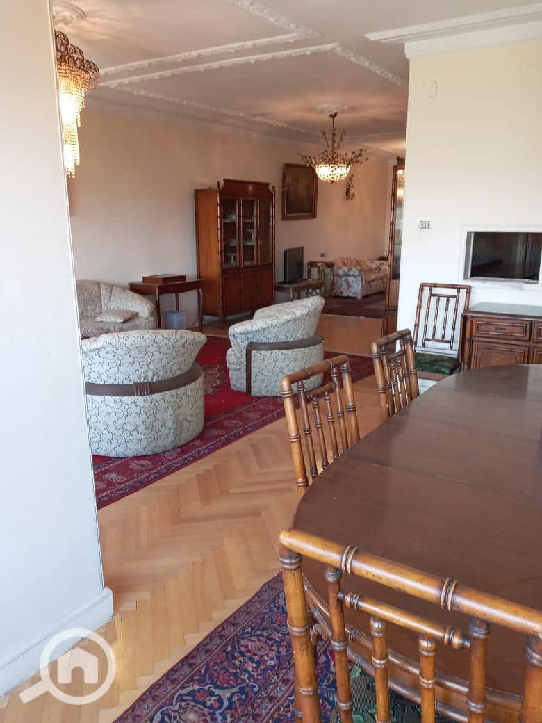 11 3659911a-eb8d-4454-abe1-1bf33a699f9b. jpg