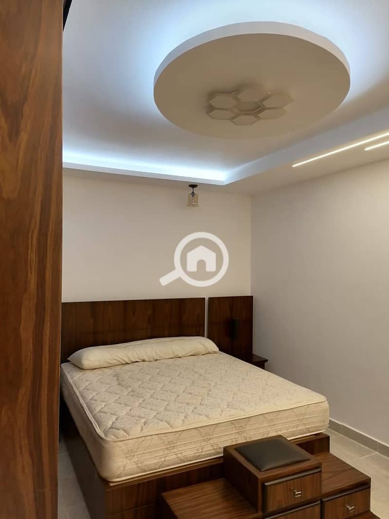 11 ff9e0348-9d81-4c5f-a778-1a4530141326. jpeg