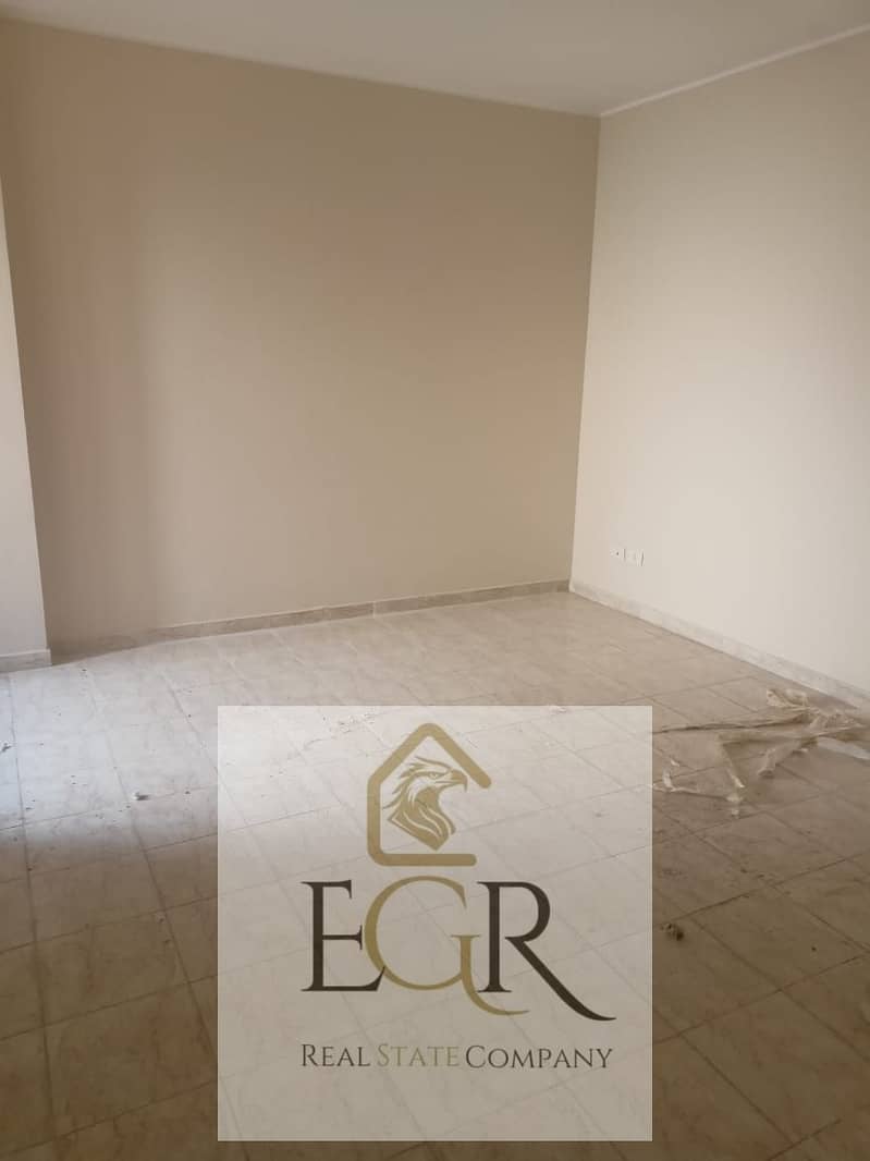 4 5aacdaa0-45fe-4e30-8d29-e54cae627fe1. jpeg