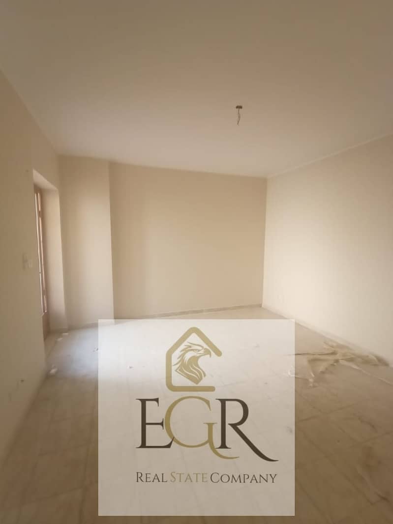 9 261706c7-f38b-4eaf-a467-24cc3b229d19. jpeg