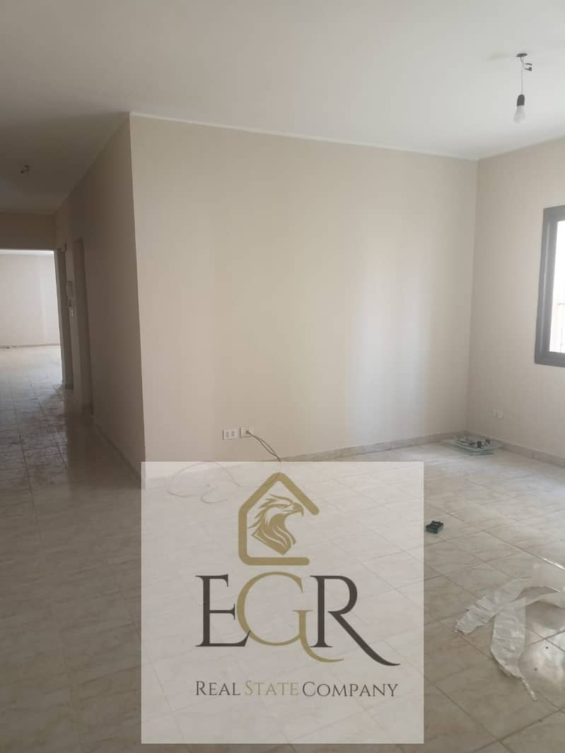 11 b449f1ed-c9b1-4f9b-8181-100d1598b326. jpeg